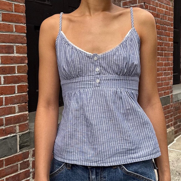 NEW Brandy Melville Tiffany Stripe Top - Picture 1 of 7